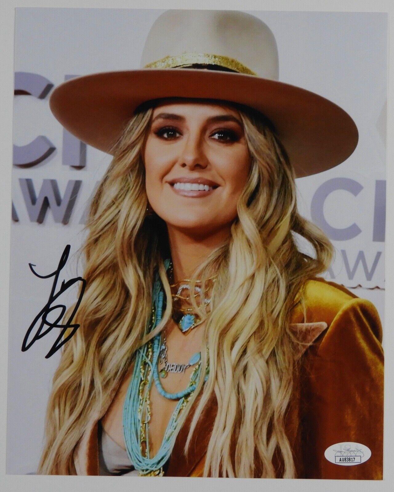 Lainey Wilson JSA Signed Autograph 8 x 10 Photo Country Music Star