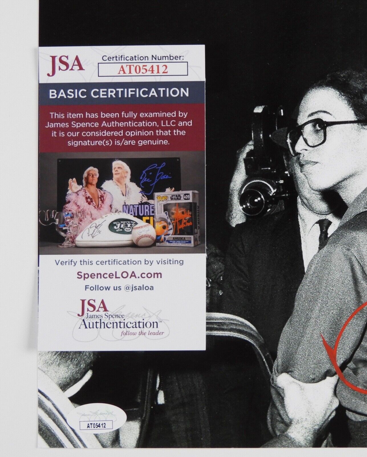 Angela Davis JSA Autograph Signed 8 x 10 photo