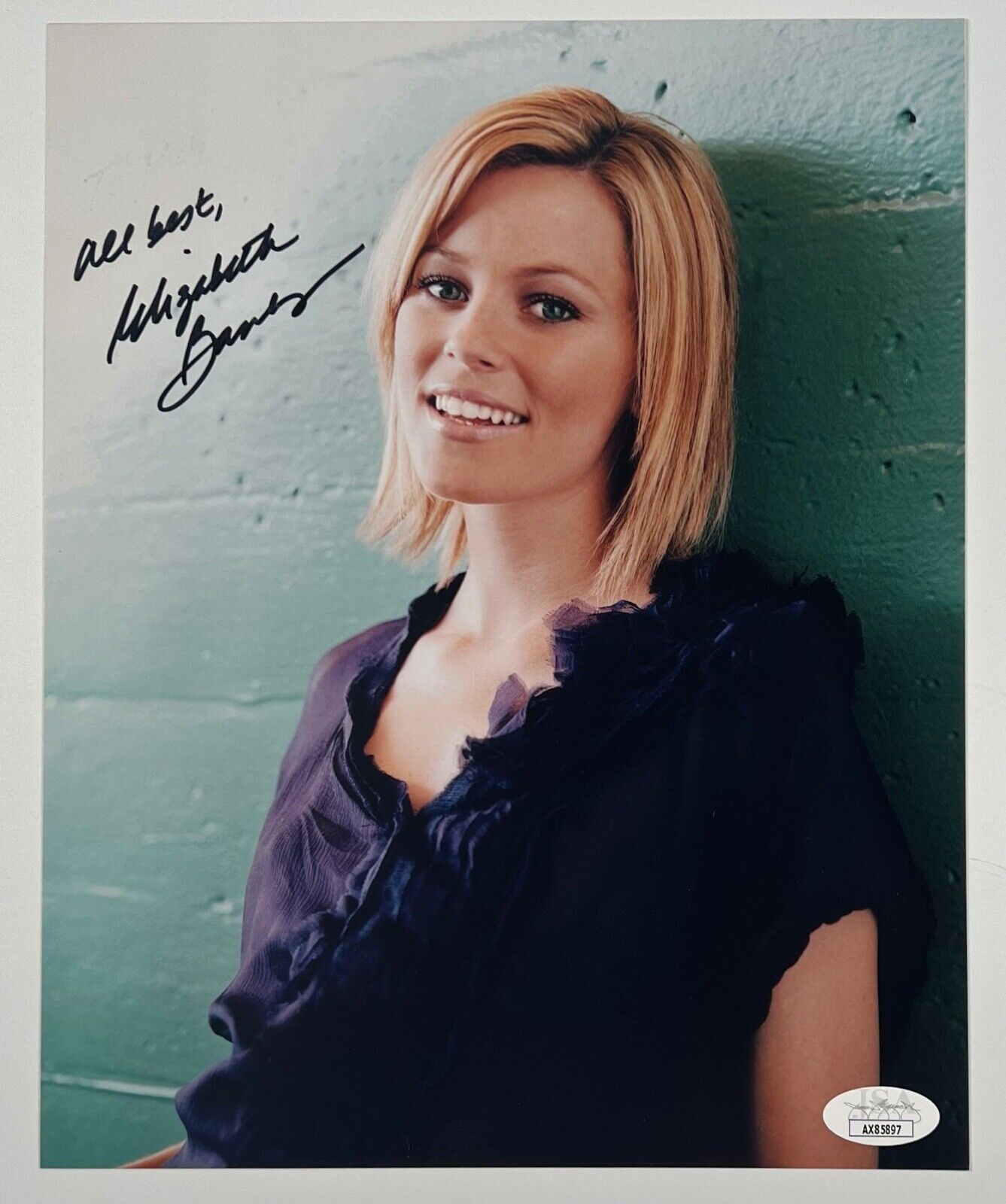 Elizabeth Banks JSA signed autograph 8 x 10 Photo