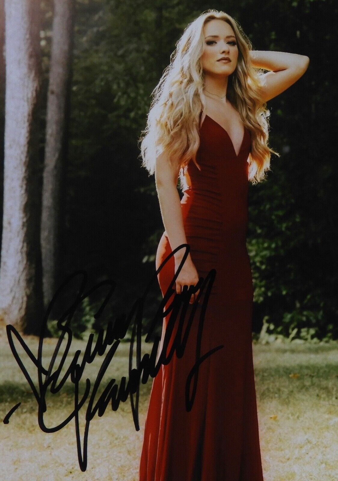Emily Ann Roberts JSA Signed Autograph 8 x 10 Photo Country Music Star
