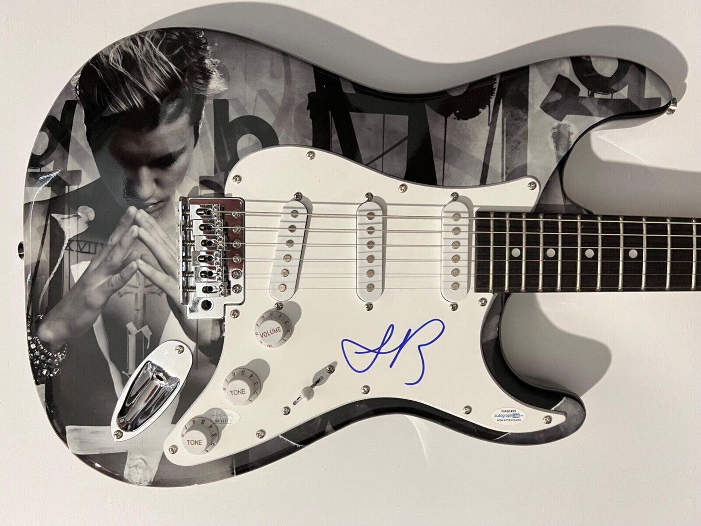 Justin Bieber JSA ACOA Autograph Signed Stratocaster Guitar Full Letter COA