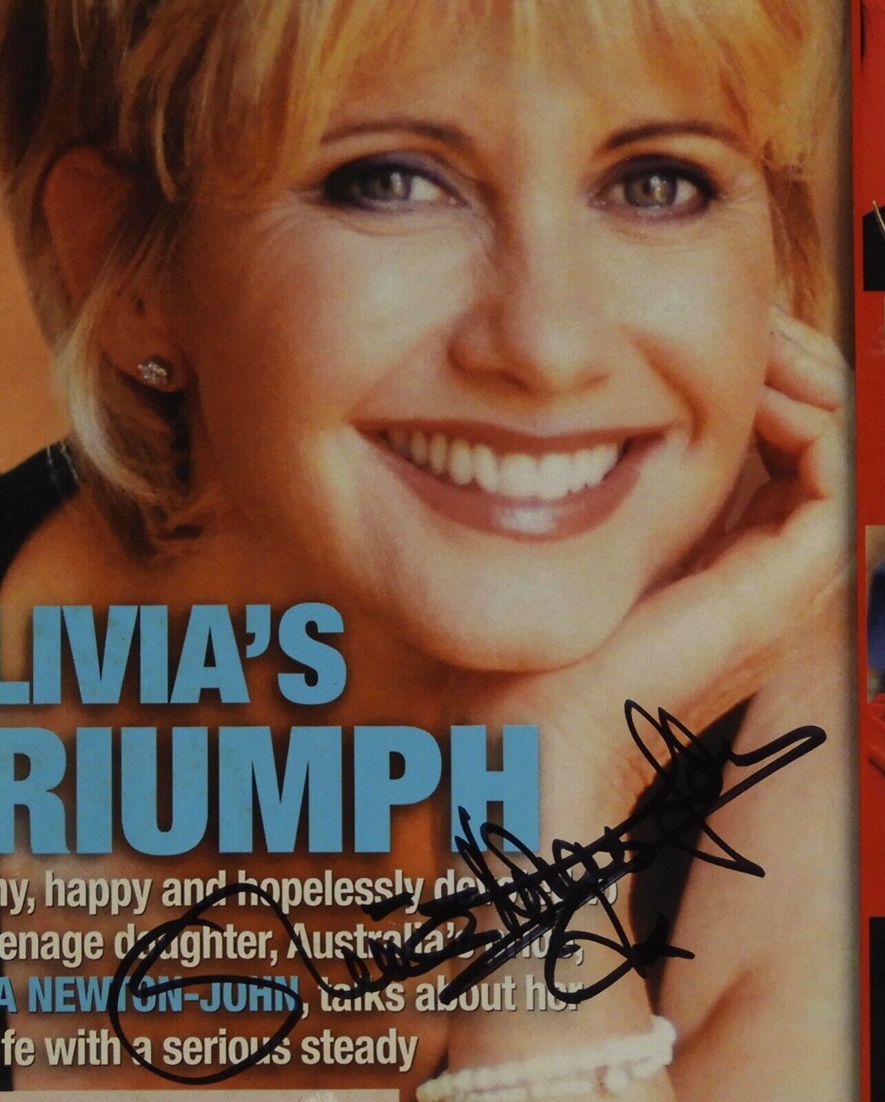Olivia Newton-John JSA Autograph Signed People Magazine 2000