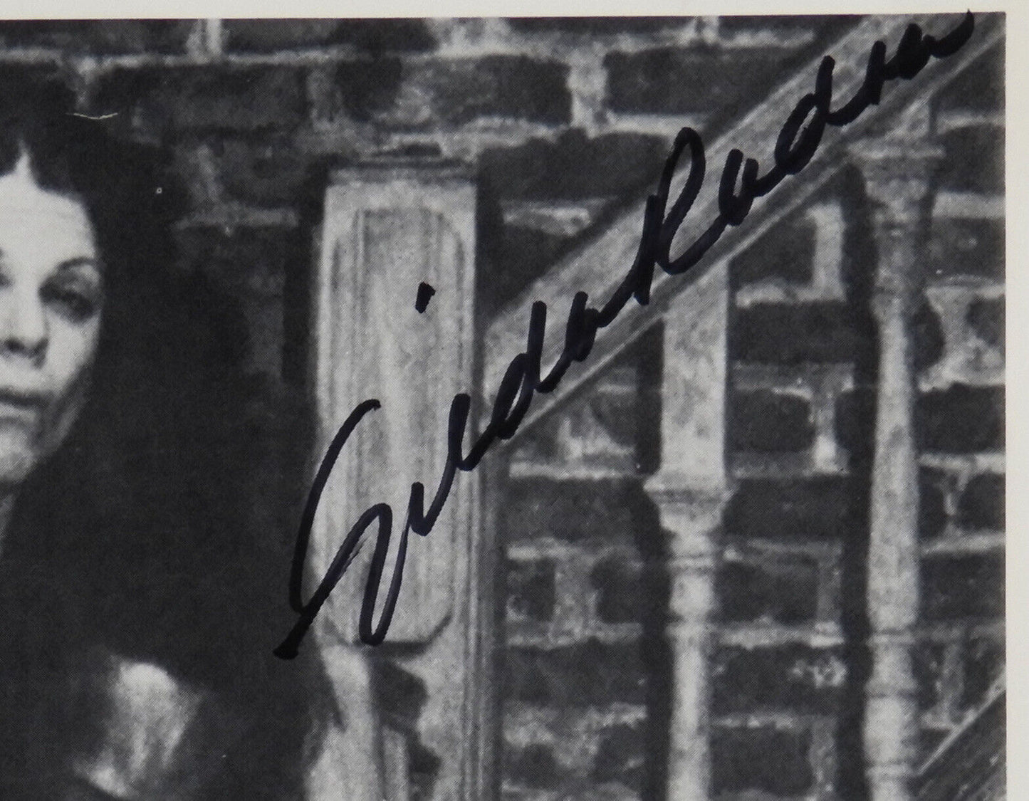 Saturday Night Live JSA Autograph Signed 8 x 10 photo SNL Gilda Radner