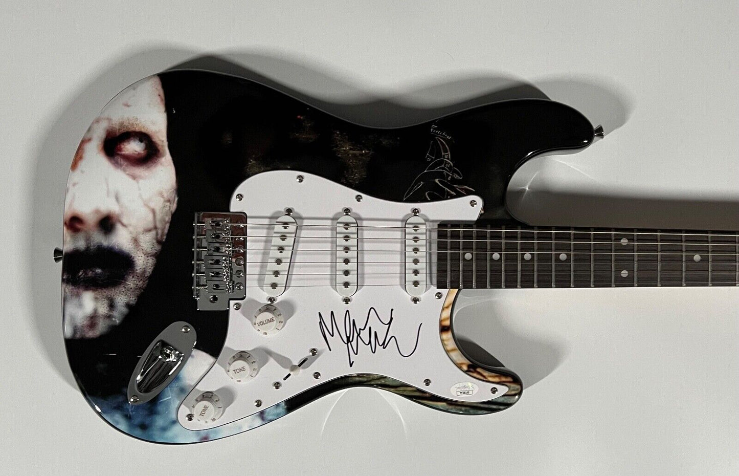 Marilyn Manson JSA Signed Guitar Autograph Stratocaster Guitar