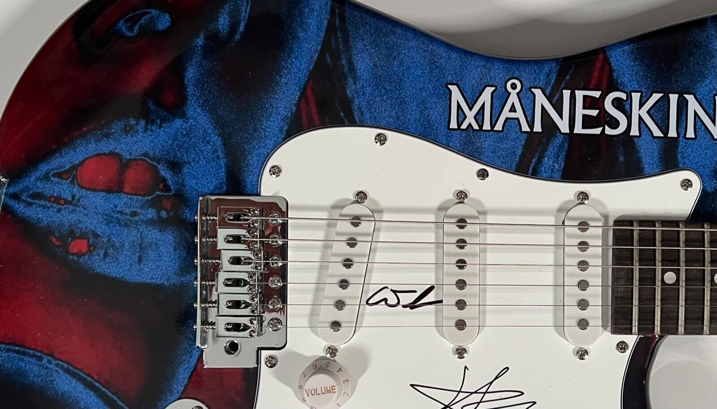 Maneskin JSA Autograph Fully Signed Guitar Stratocaster Damiano David ++