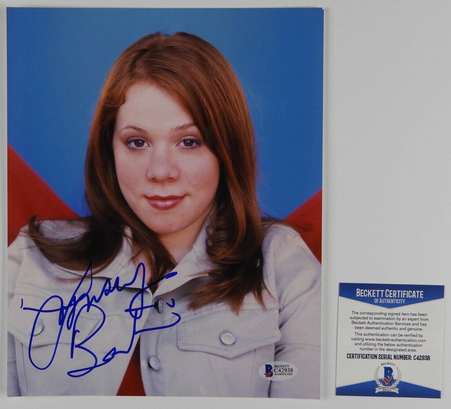 Lynsey Bartilson signed autograph photo 8 x 10 BAS COA Beckett