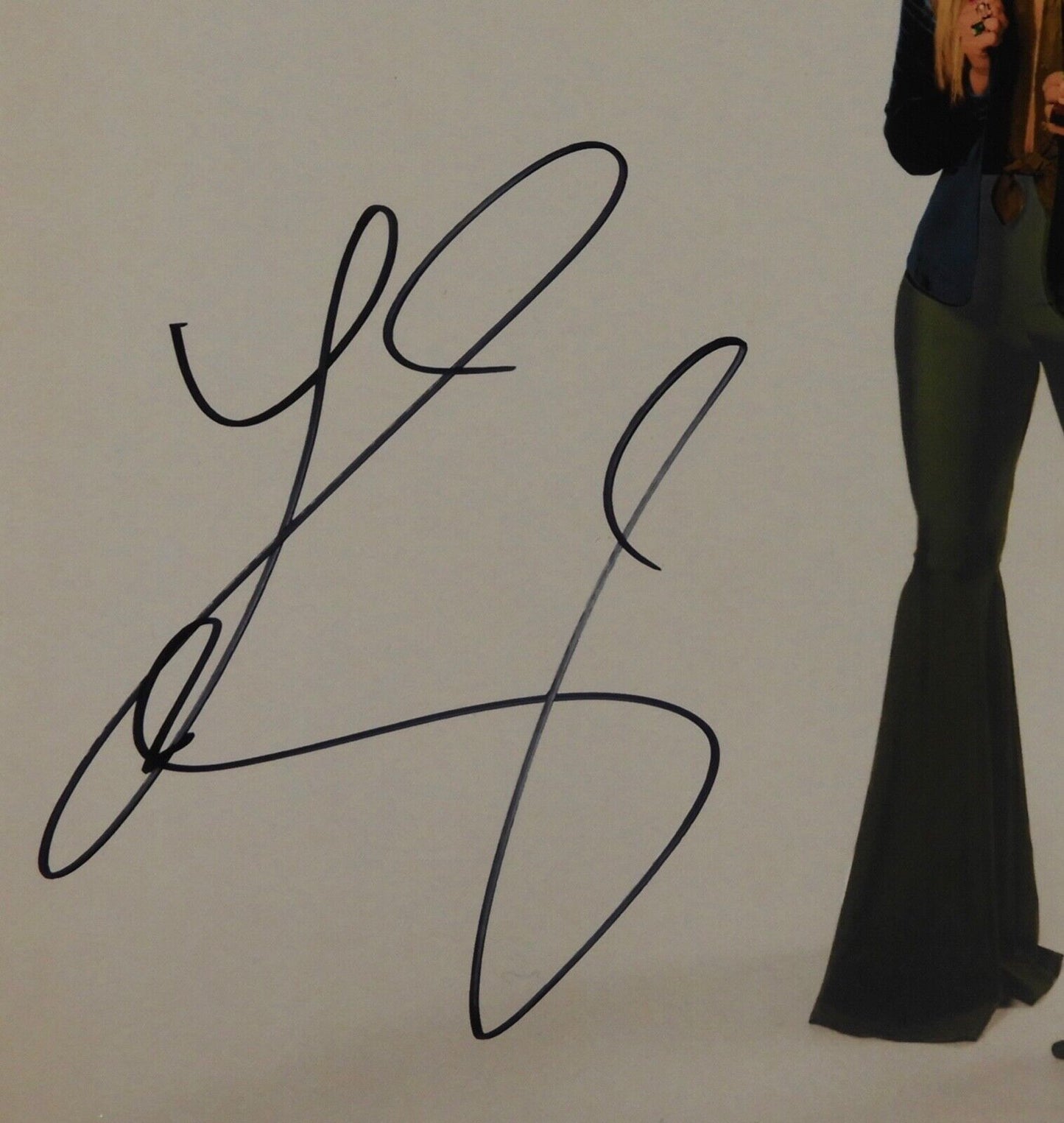 Lainey Wilson JSA Signed Autograph Album Record Bell Bottom Country