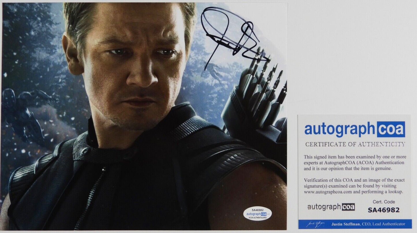 Jeremy Renner Avengers Autograph Signed 8 x 10 photo ACOA Hawkeye