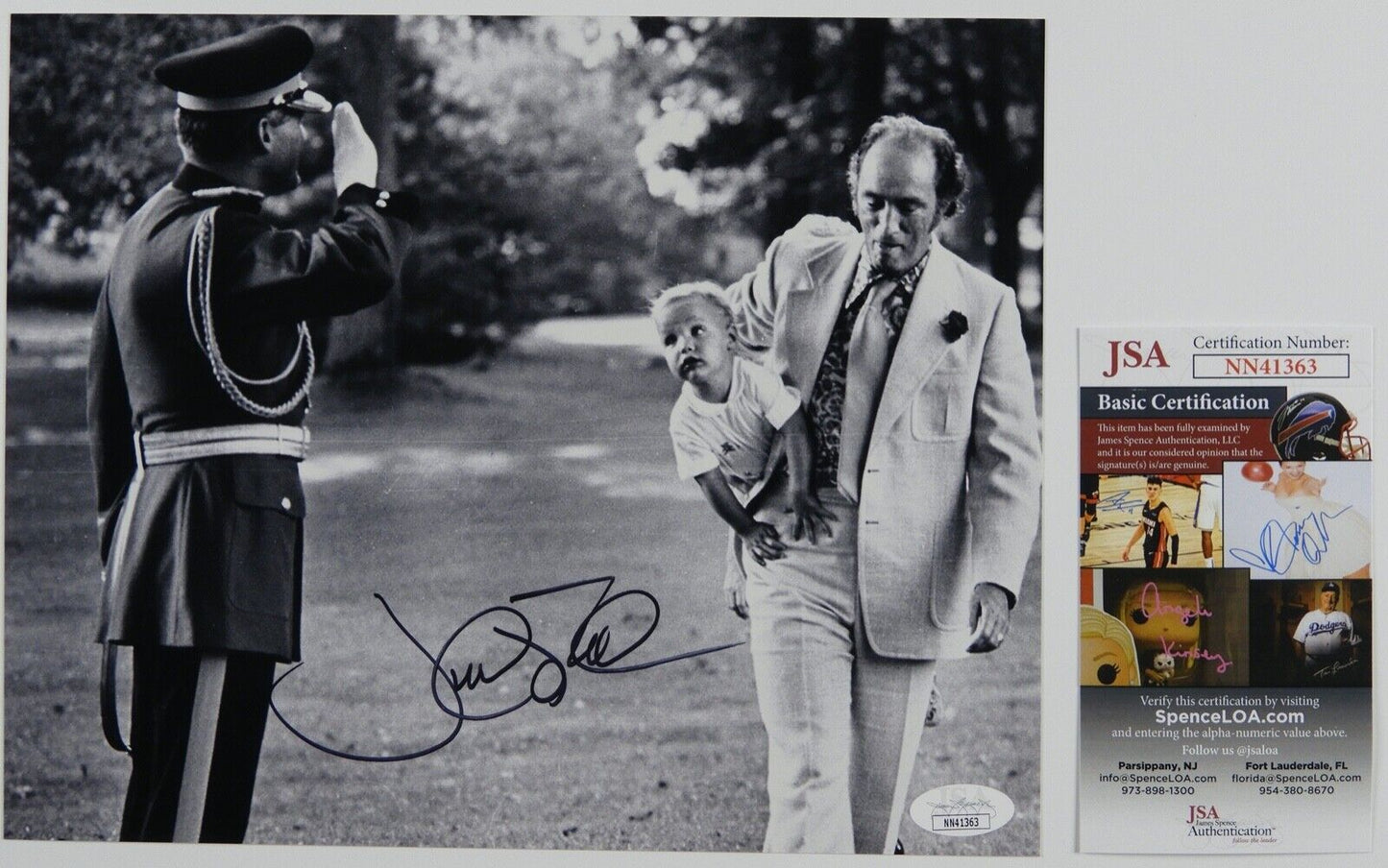Justin Trudeau Signed JSA Autograph 8 x 10 photo Canada Prime Minister