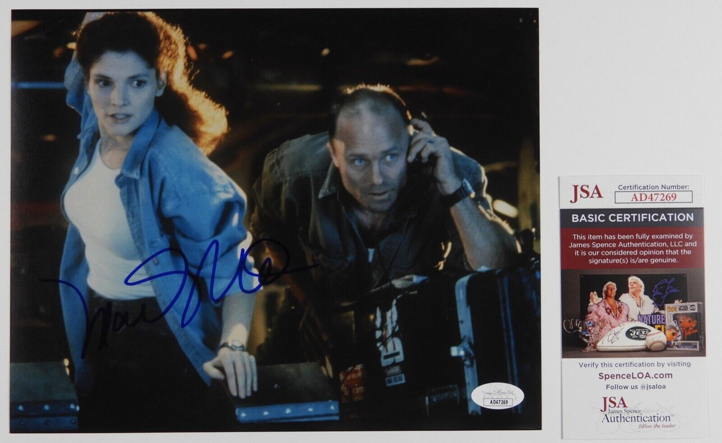 Mary Elizabeth Mastrantonio JSA Signed Autograph Photo 8 x 10 The Abyss