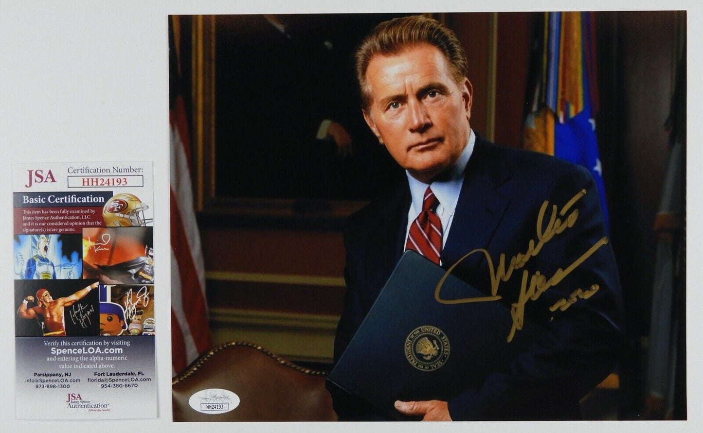 Martin Sheen JSA Autograph Signed Photo 8 x 10 The West Wing