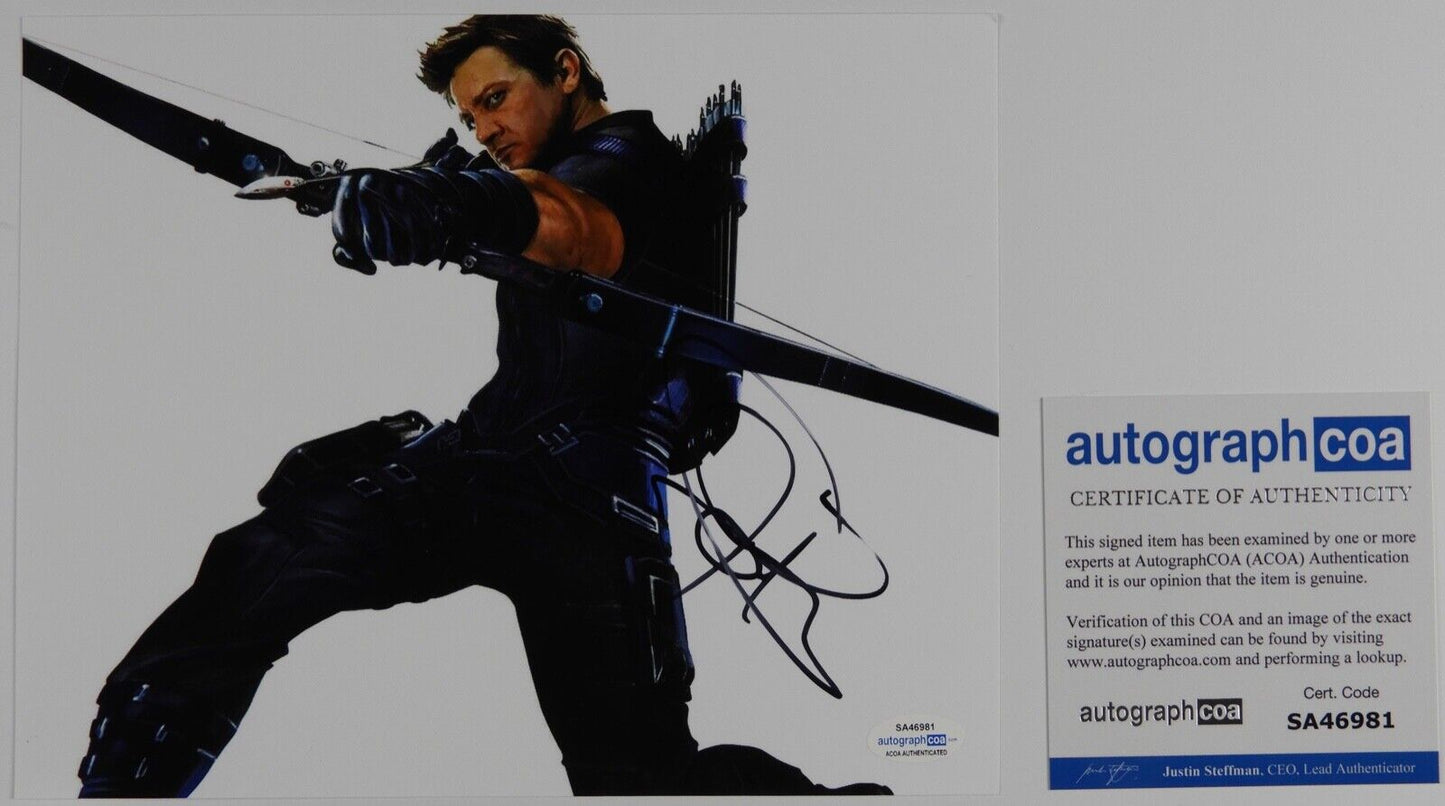 Jeremy Renner Avengers Autograph Signed 8 x 10 photo ACOA Hawkeye