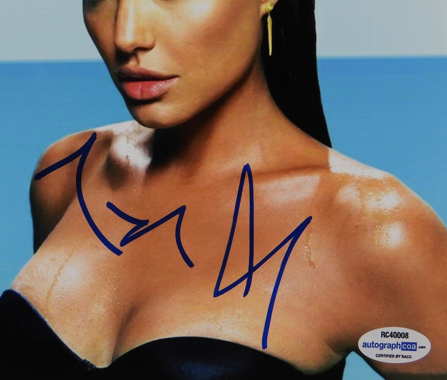 Angelina Jolie Autograph Signed Photo 8 x 10 COA from ACOA