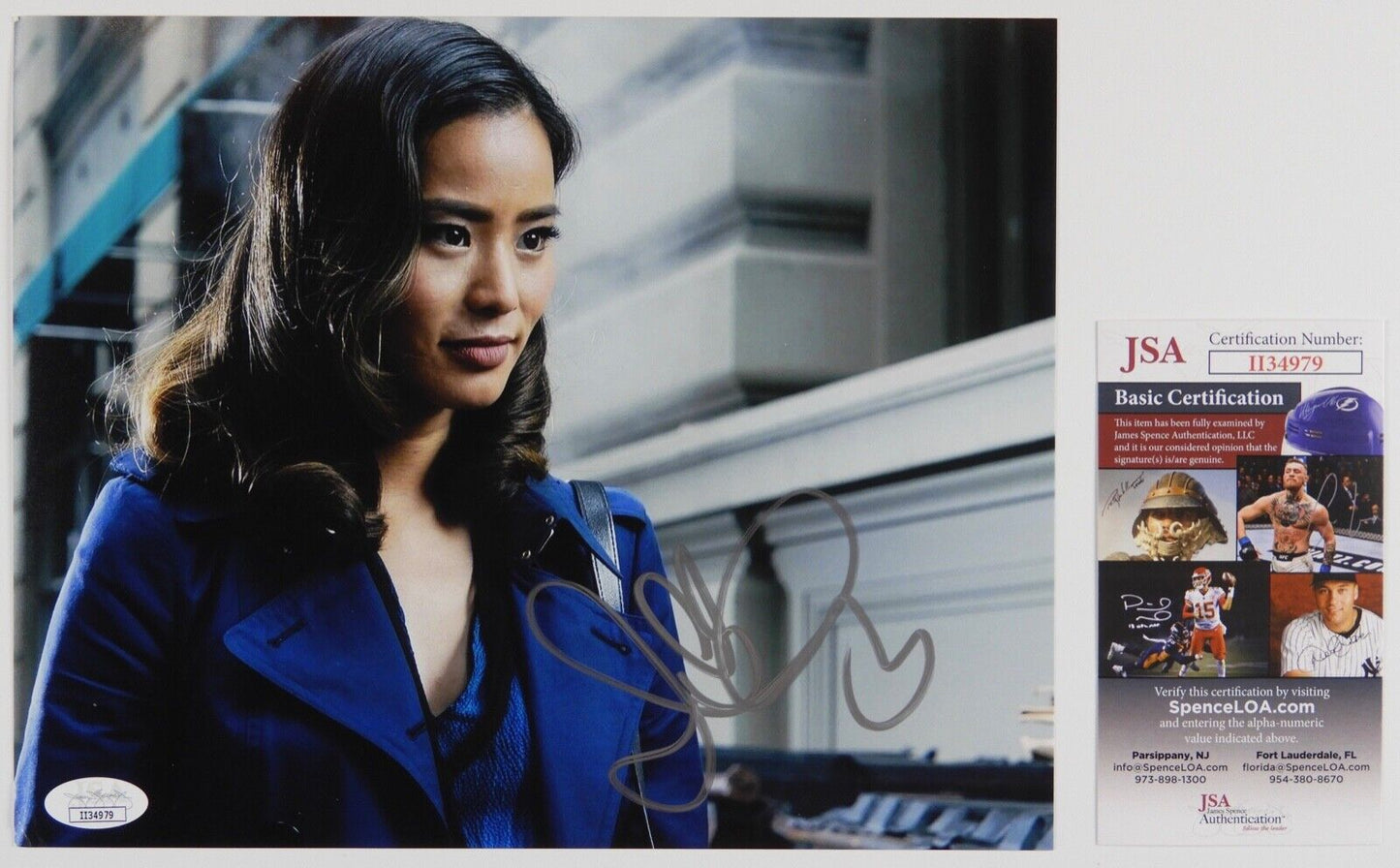 Jamie Chung Autograph JSA 8 x 10 Signed Photo Gotham
