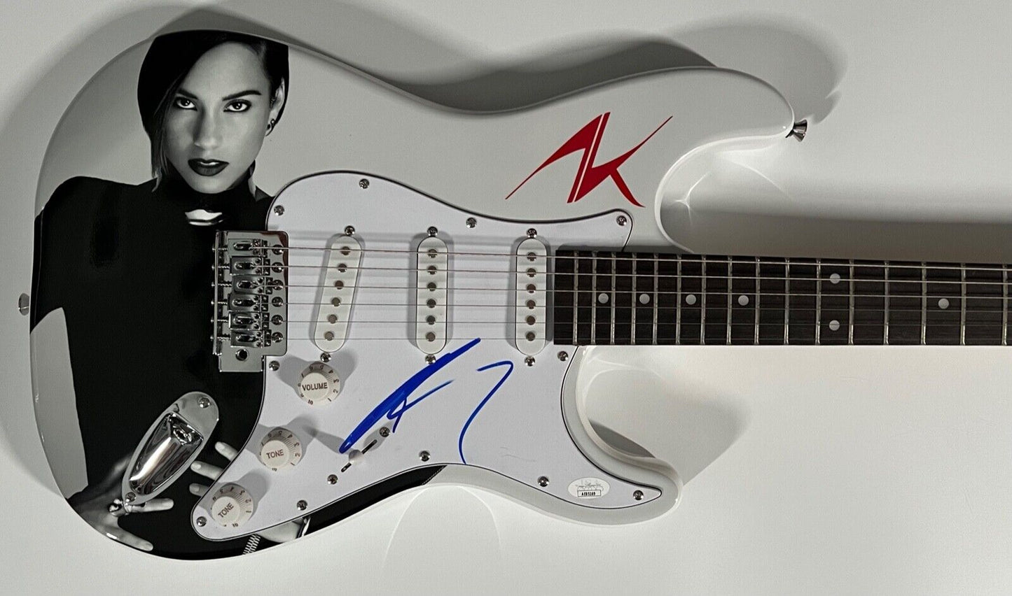 Alicia Keys JSA Guitar Autograph Signed Guitar Stratocaster