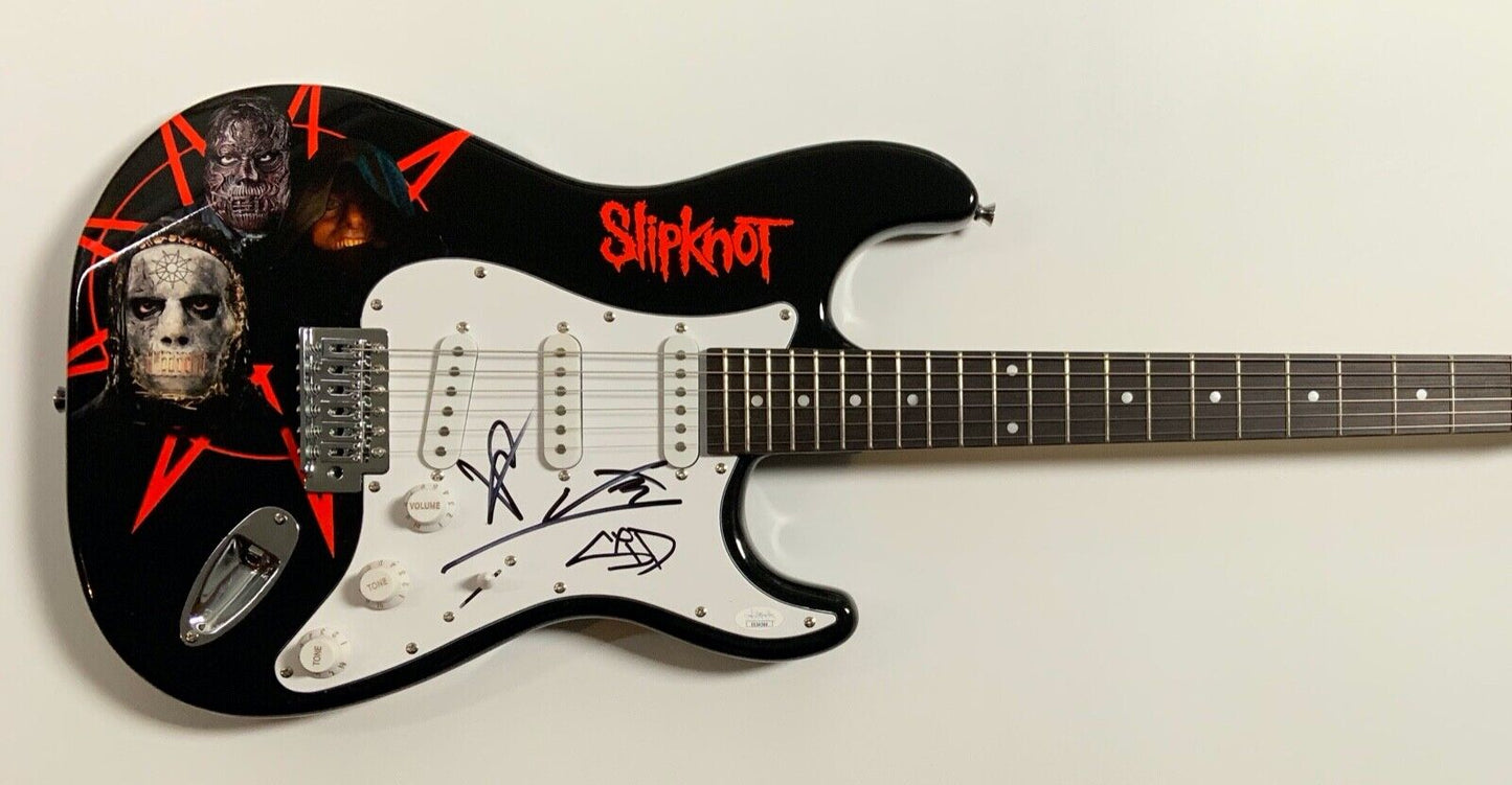 Slipknot Autograph Signed JSA Stratocaster Guitar Jay Weinberg Sid Wilson +