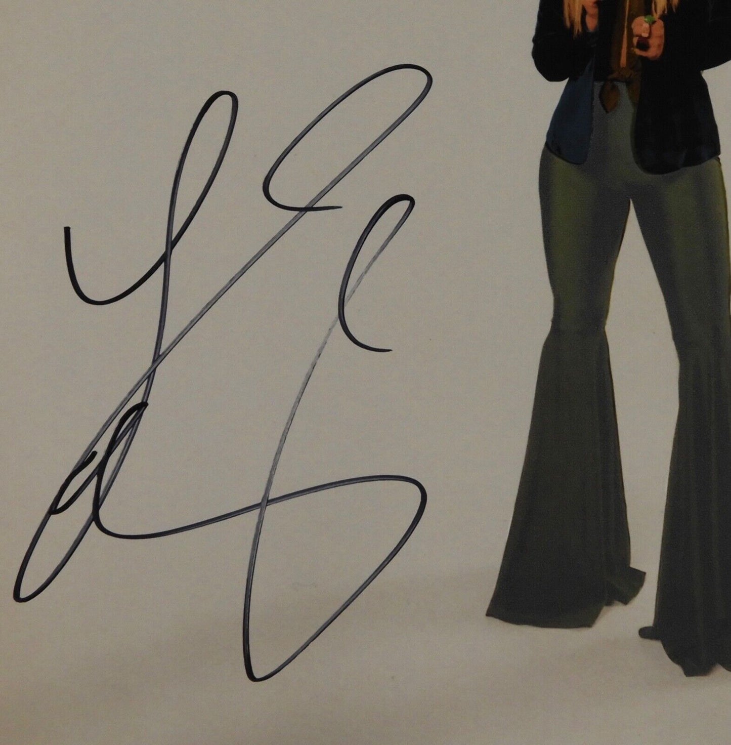 Lainey Wilson JSA Signed Autograph Album Record Bell Bottom Country