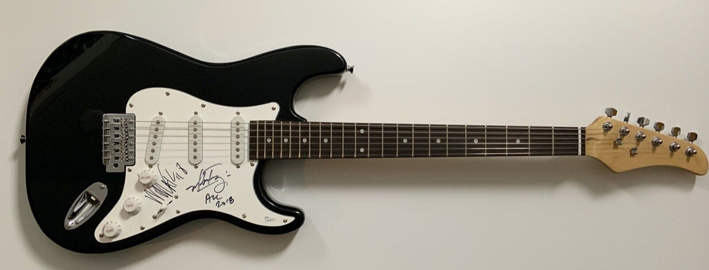 Alice In Chains JSA Autograph Signed Guitar Stratocaster Mike Inez William Duval