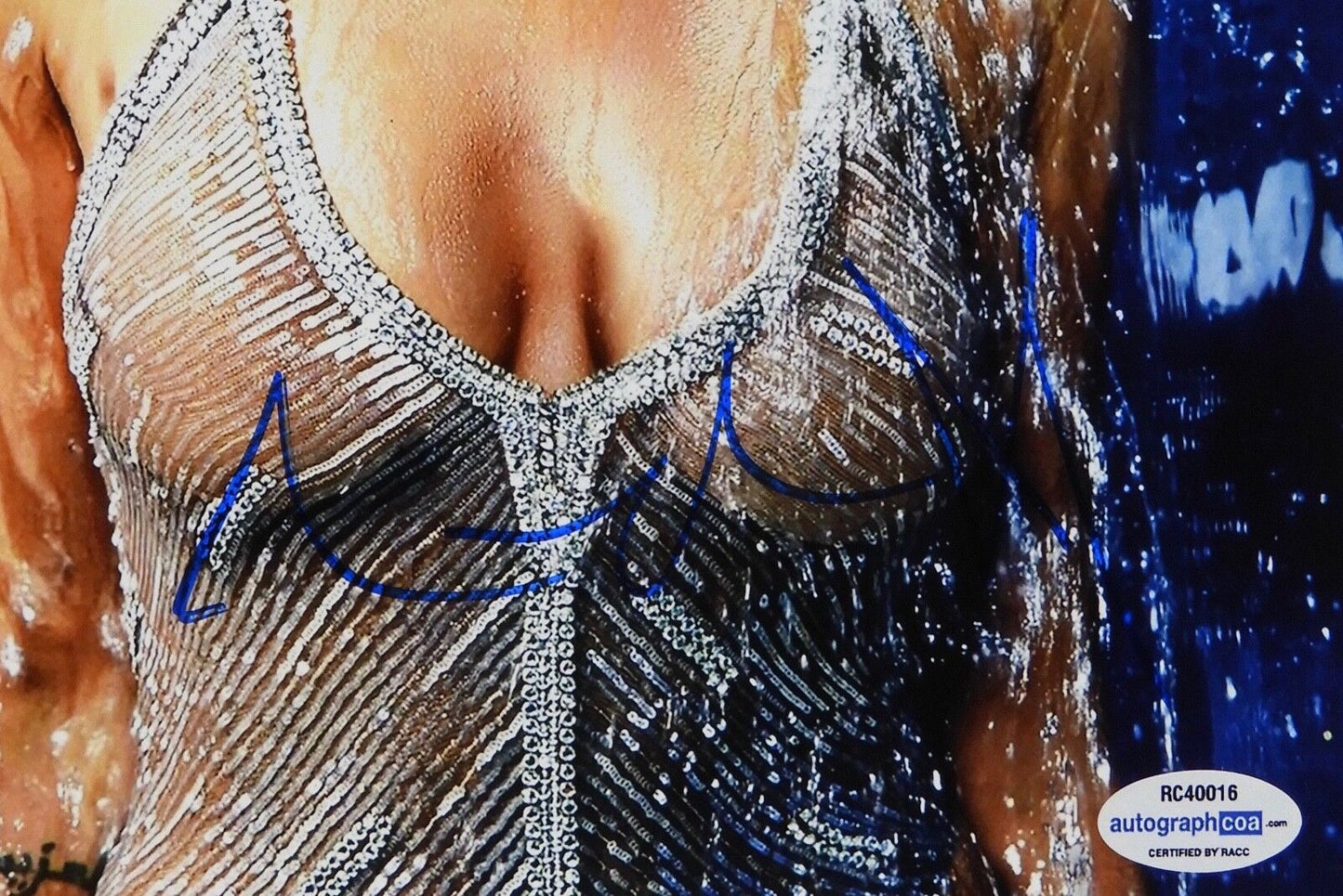 Angelina Jolie Autograph Signed Photo 8 x 10 COA from ACOA