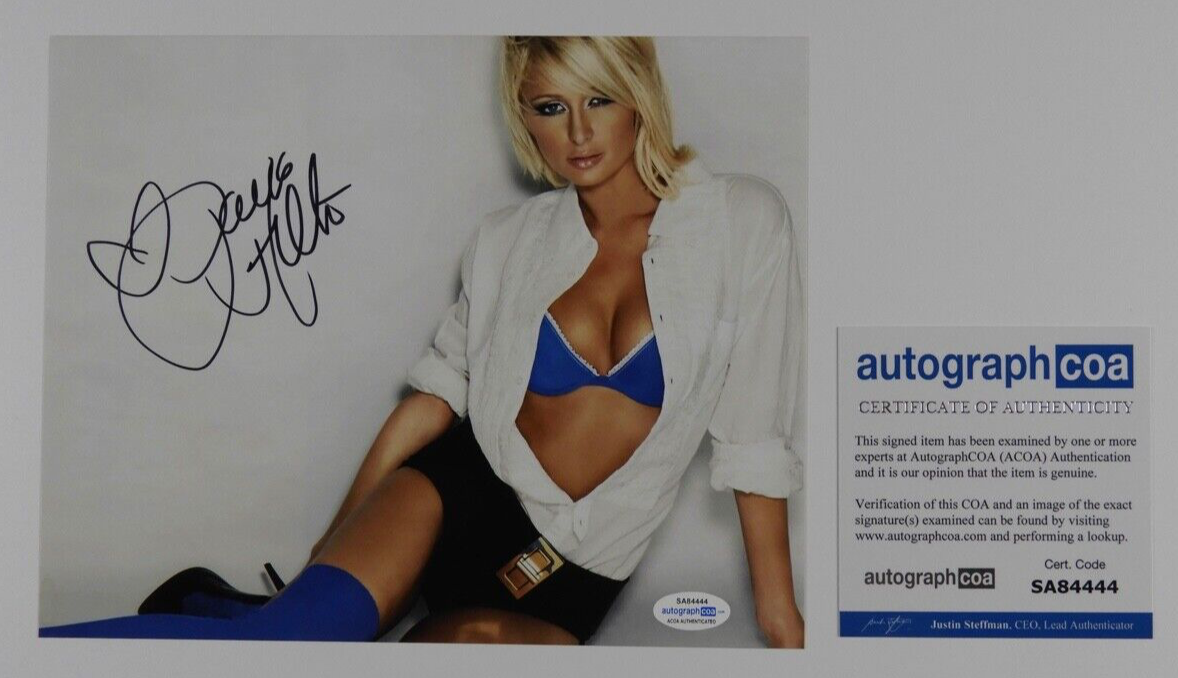 Paris Hilton Signed Autograph Photo 8 x 10 ACOA