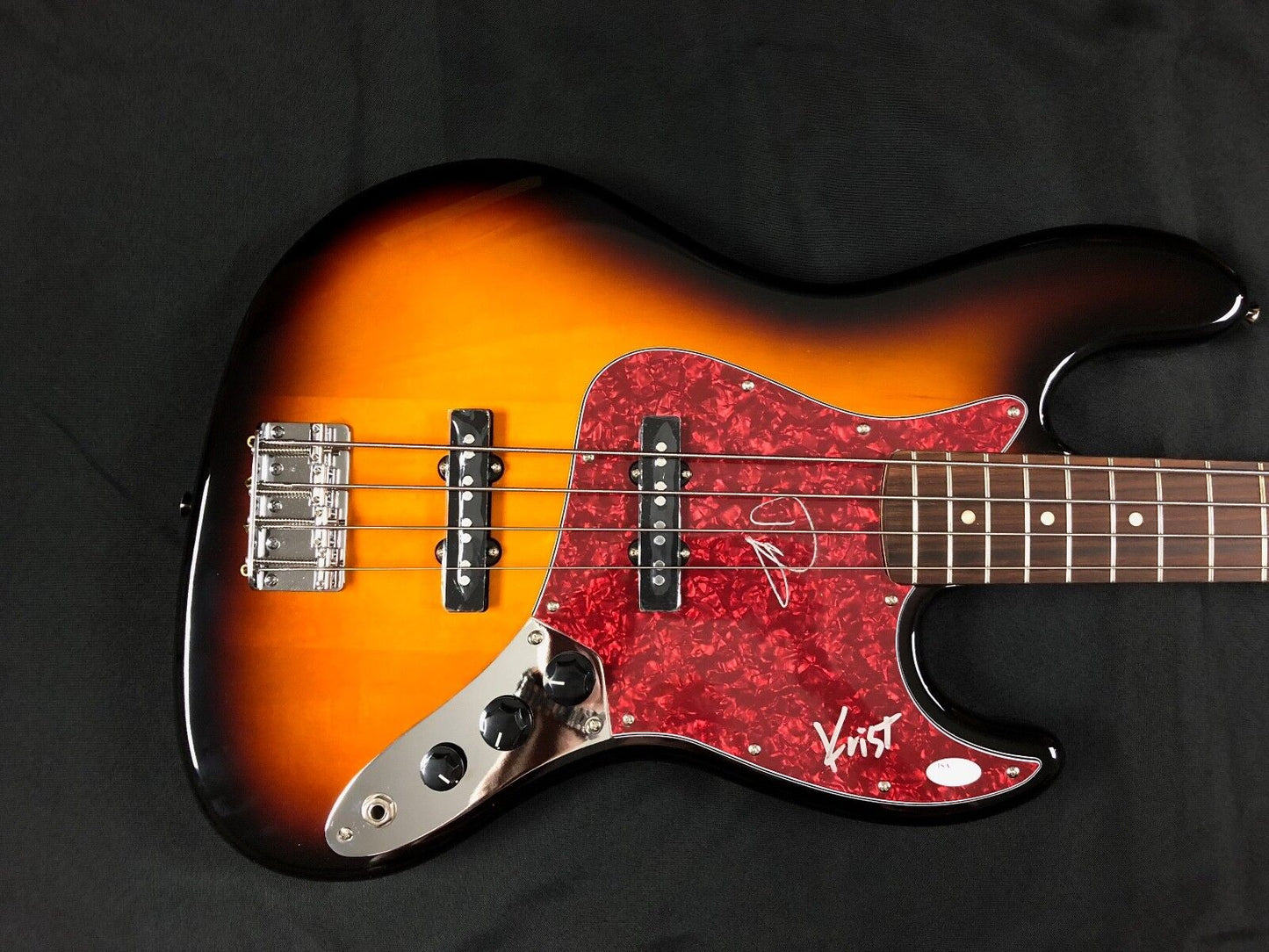 Nirvana Dave Grohl Krist Novoselic Fender Bass Guitar JSA Signed Autograph