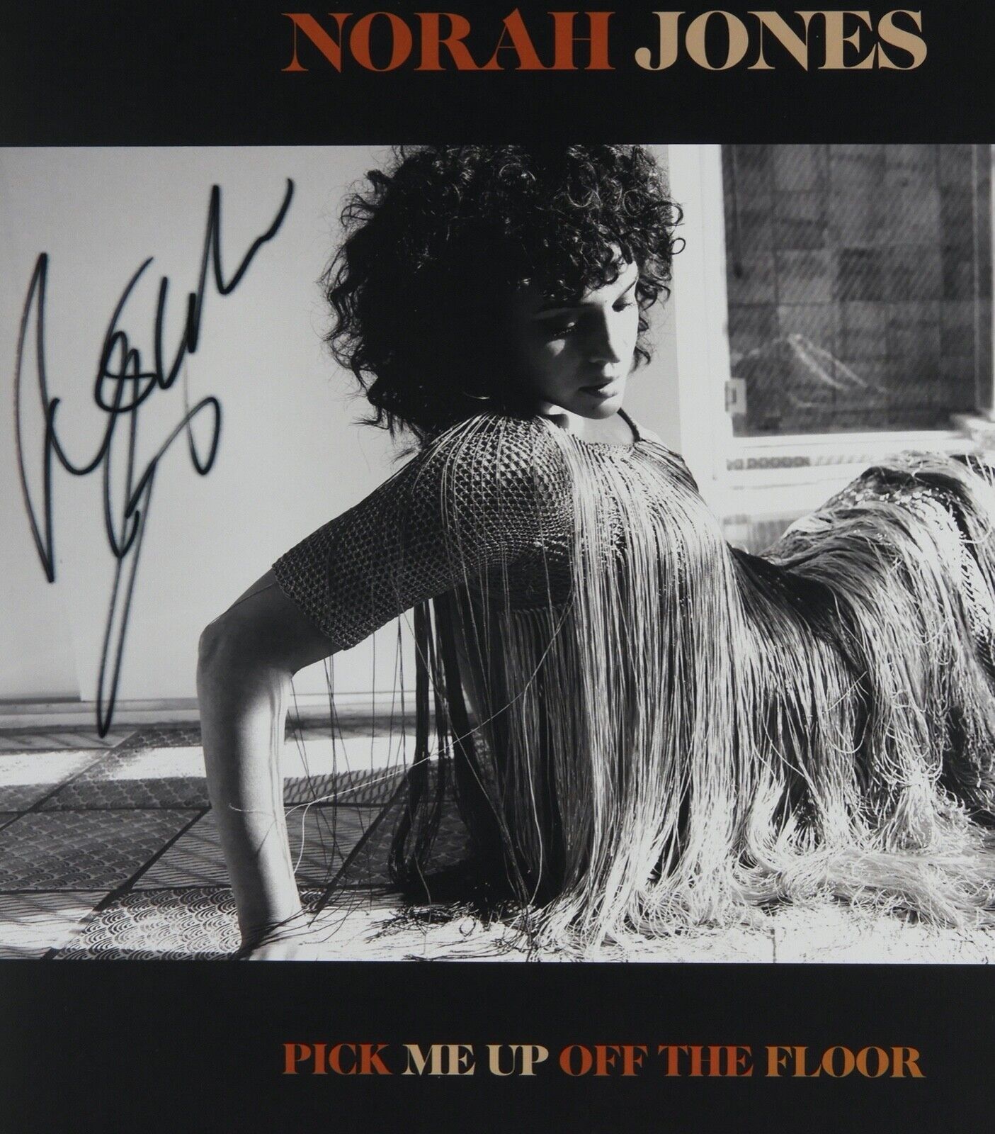 Norah Jones JSA Signed Autograph Album Record Vinyl Pick Me Up Off The Floor
