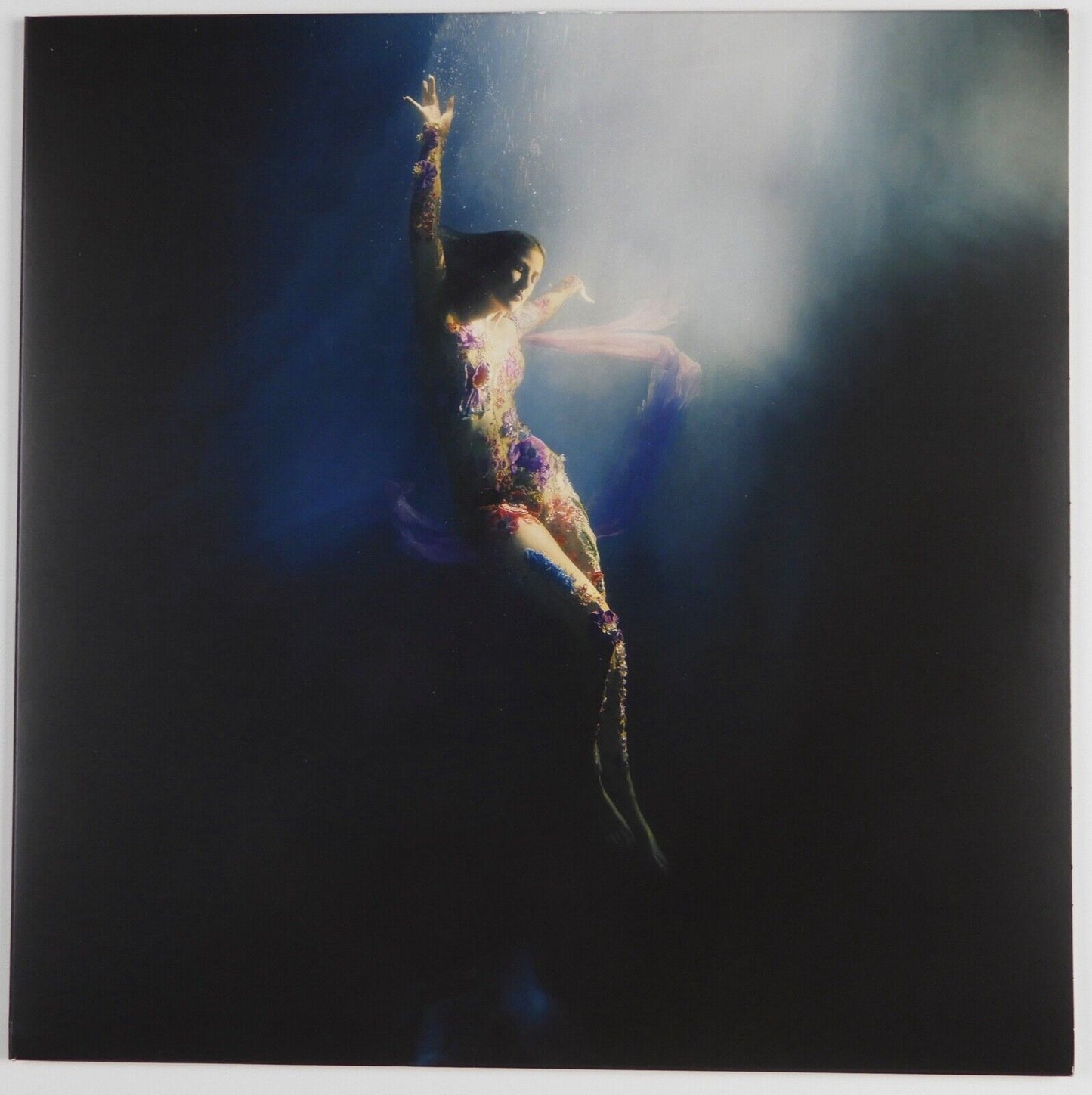 Ellie Goulding JSA Signed Autograph Album Record Insert Higher Than Heaven