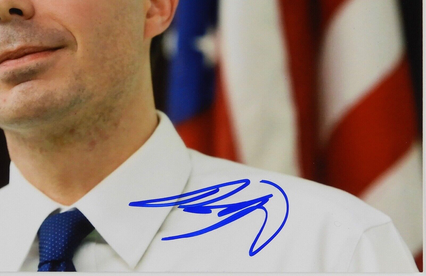 Mayor Pete Buttigieg Autograph Signed Photo 8 x 10 JSA PSA Beckett President