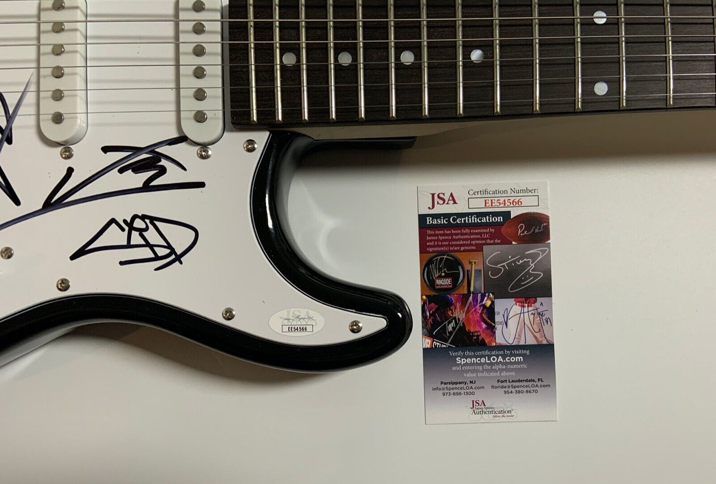 Slipknot Autograph Signed JSA Stratocaster Guitar Jay Weinberg Sid Wilson +
