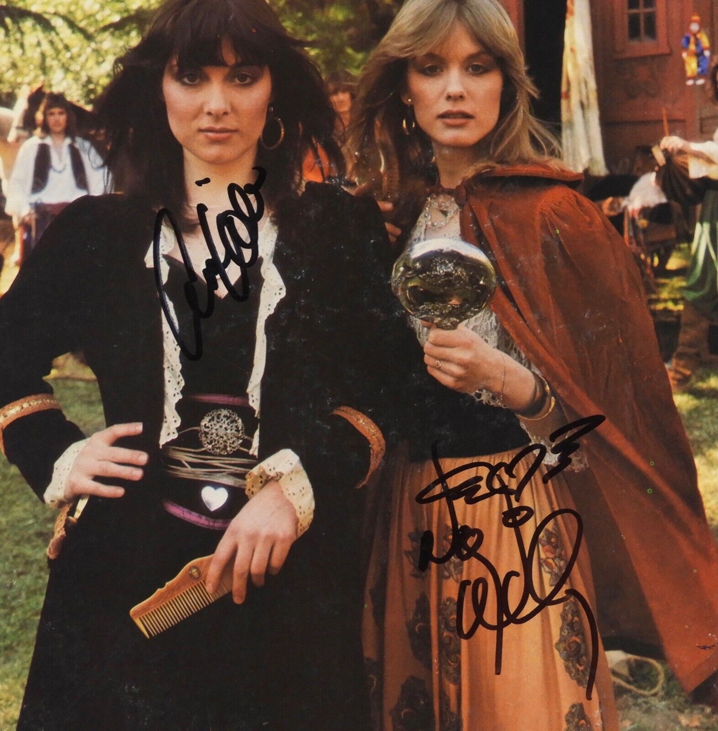 Heart Ann & Nancy Wilson Little Queen JSA Signed Autograph Record Album