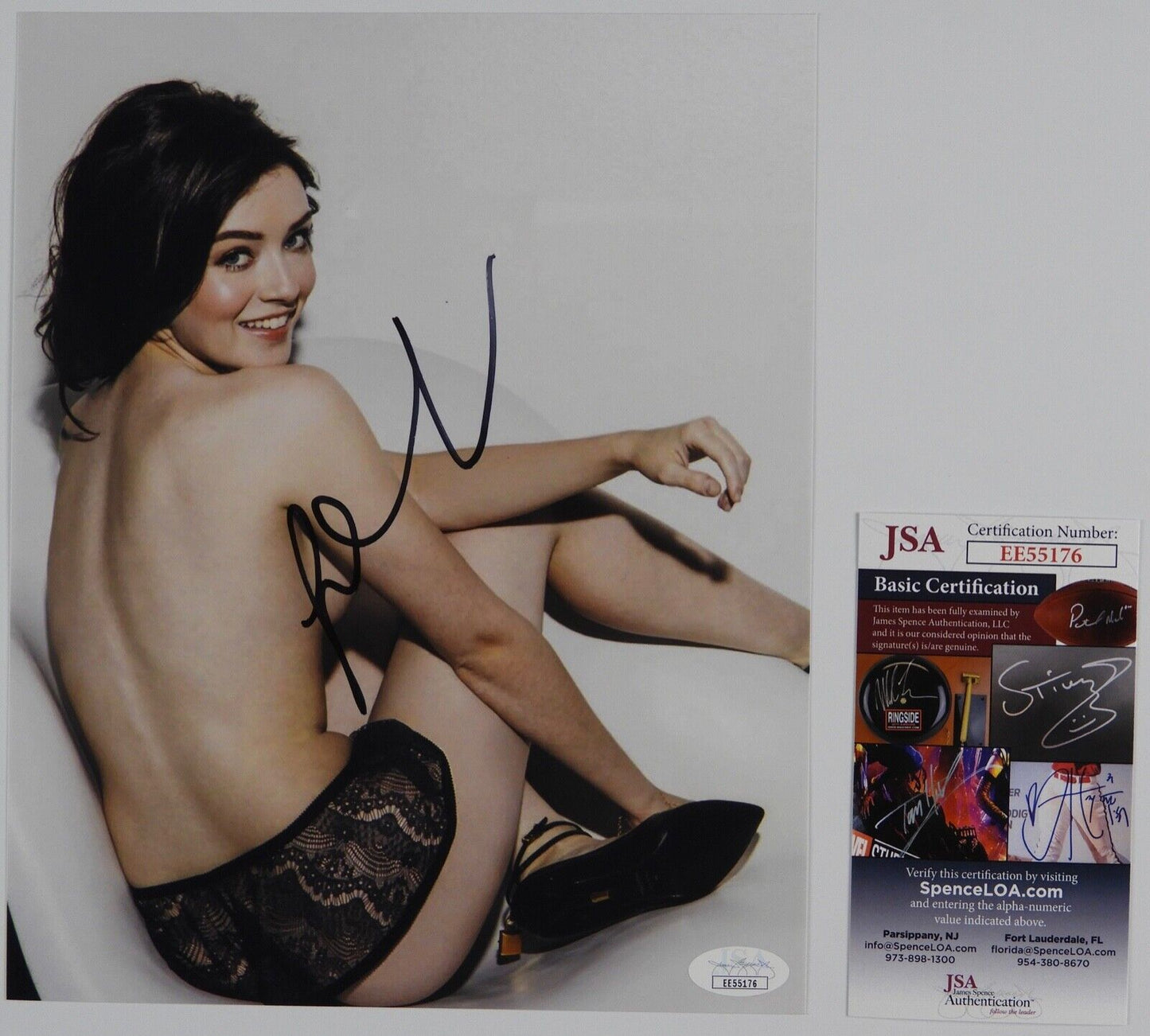 Sarah Bolger JSA Autograph Signed Photo 8 x 10