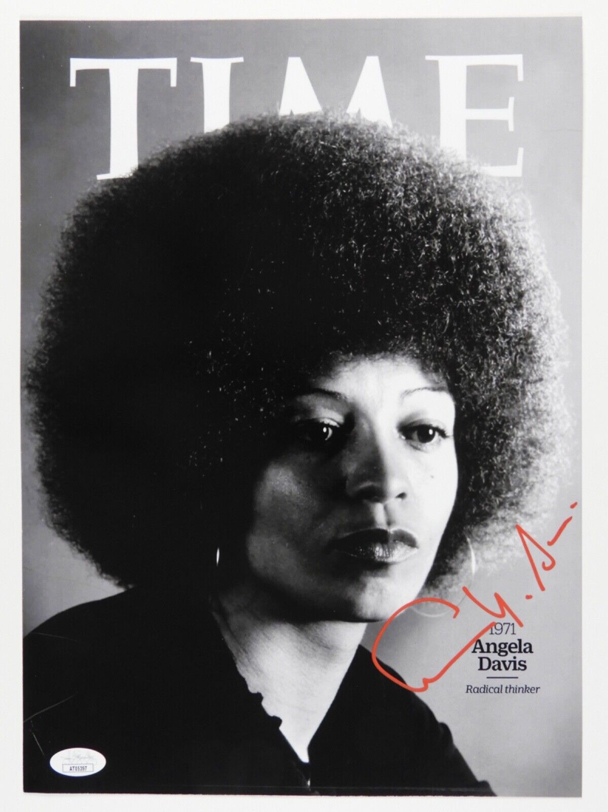 Angela Davis JSA Autograph Signed 11 x 14 photo