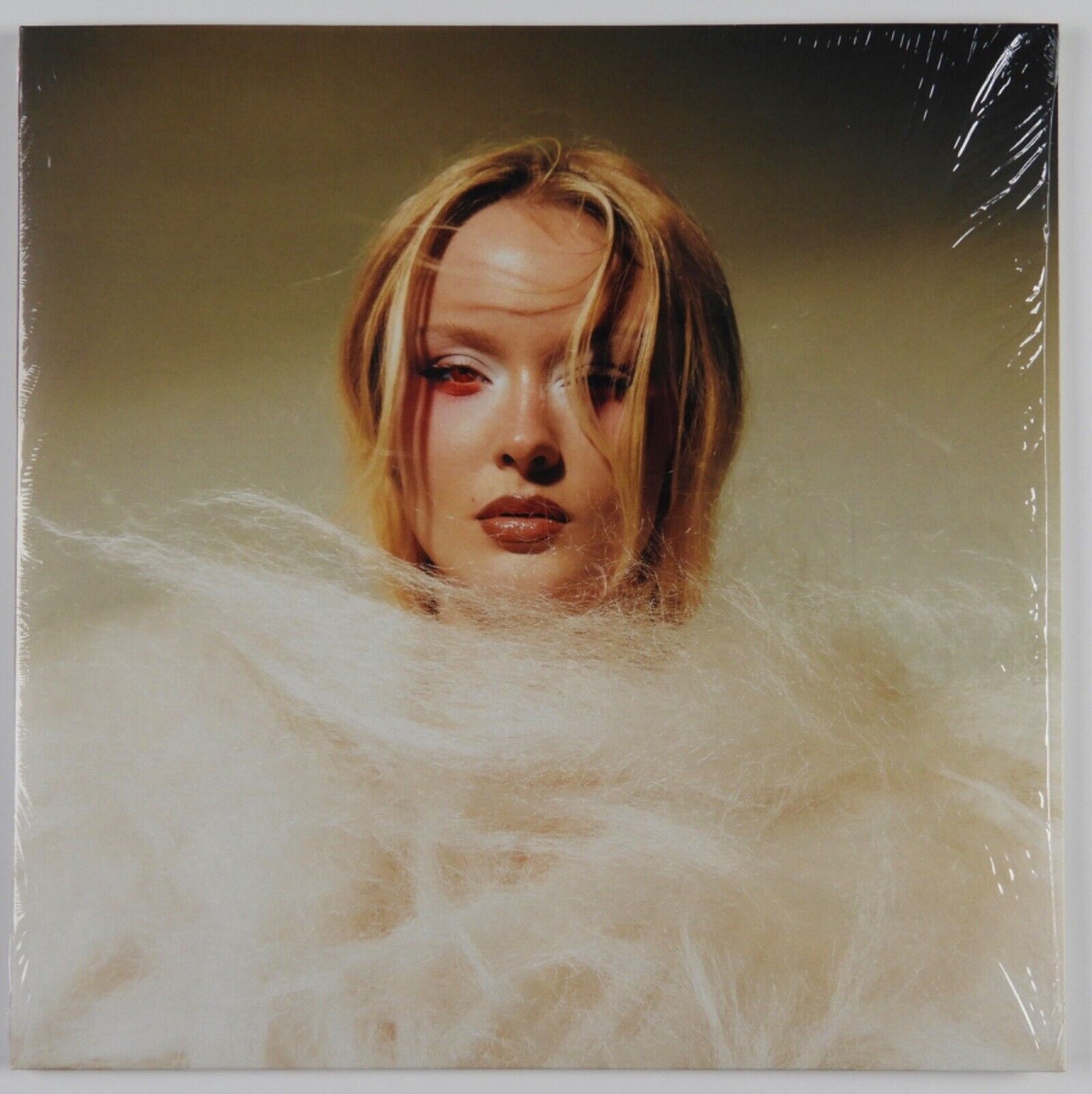Zara Larsson JSA Signed Autograph Album Record Vinyl Venus