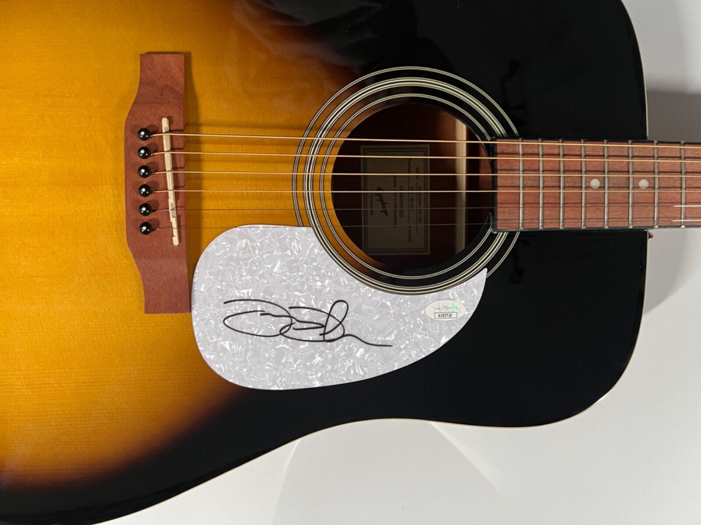 Jamey Johnson JSA Autograph Signed Guitar Epiphone Acoustic