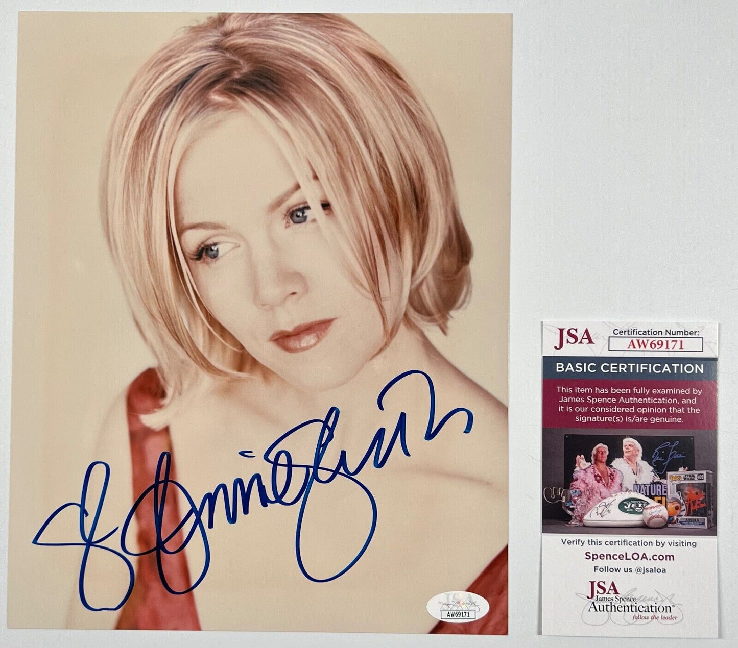 Jennie Garth JSA Signed Autograph 8 x 10 photo