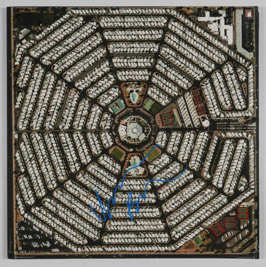 47702645
