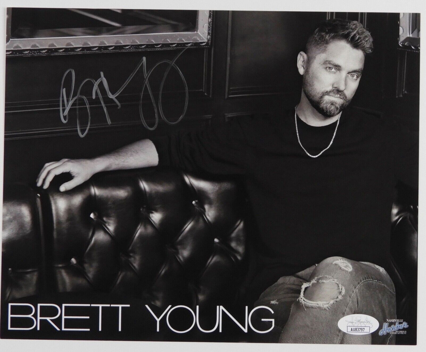 Brett Young JSA Fully Signed Autograph 8 x 10 Photo Country Music Star