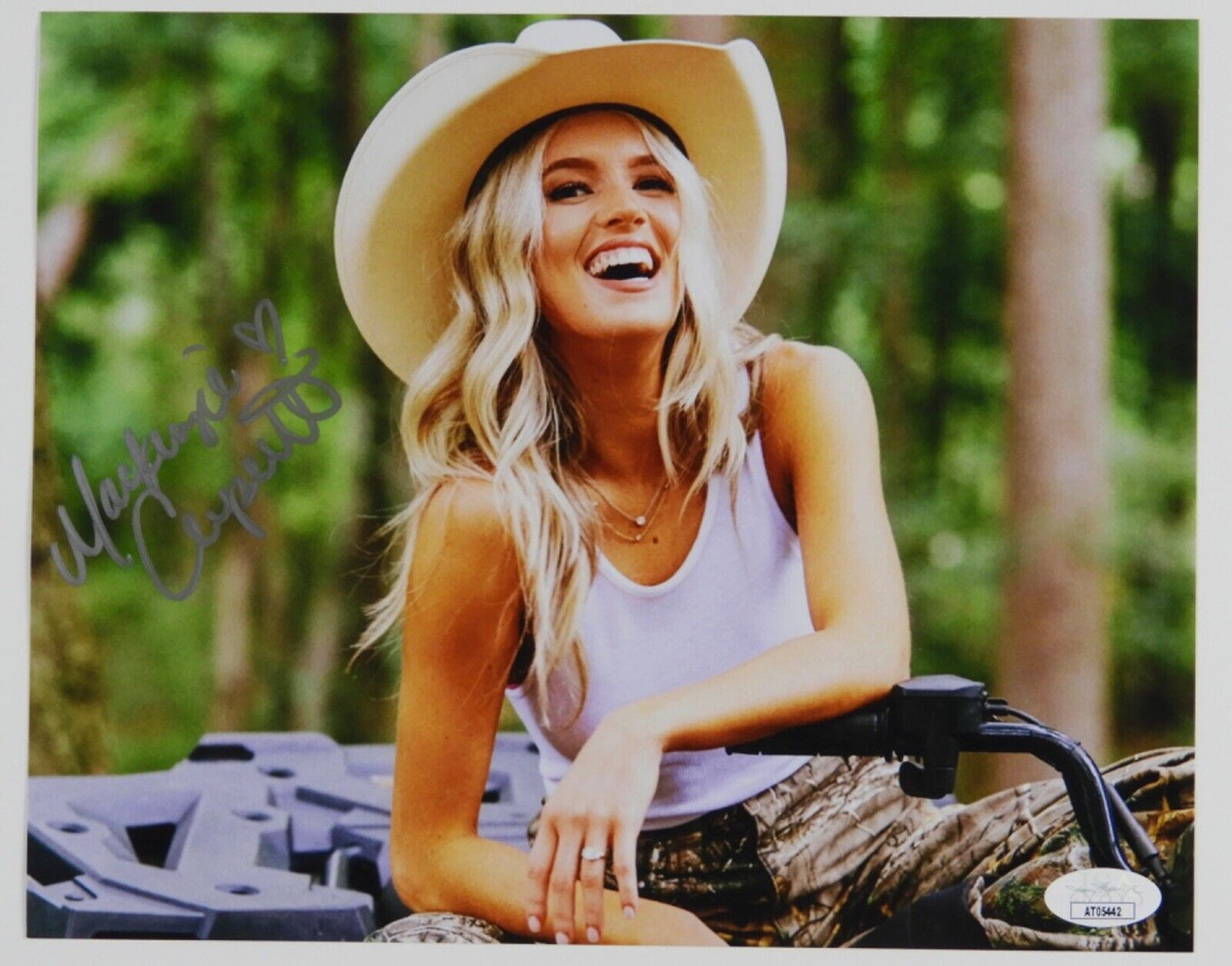 Mackenzie Carpenter JSA Signed Autograph 8 x 10 Photo Country Music Star