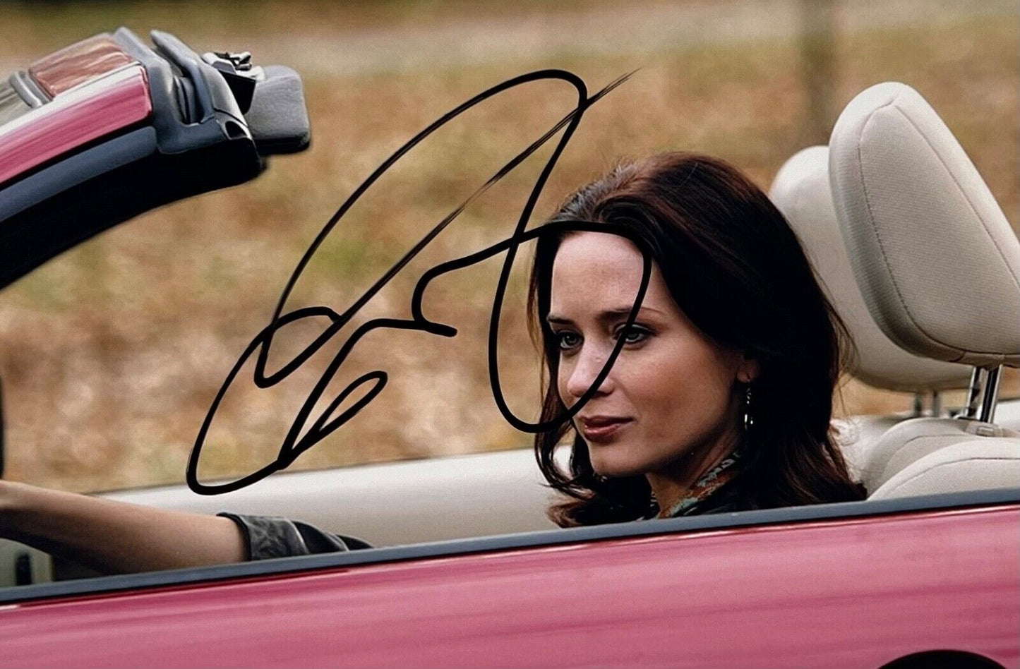 Emily Blunt JSA Signed Autograph Photo 8 x 10