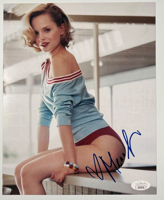 Mena Suvari JSA Signed Autograph 8 x 10 photo