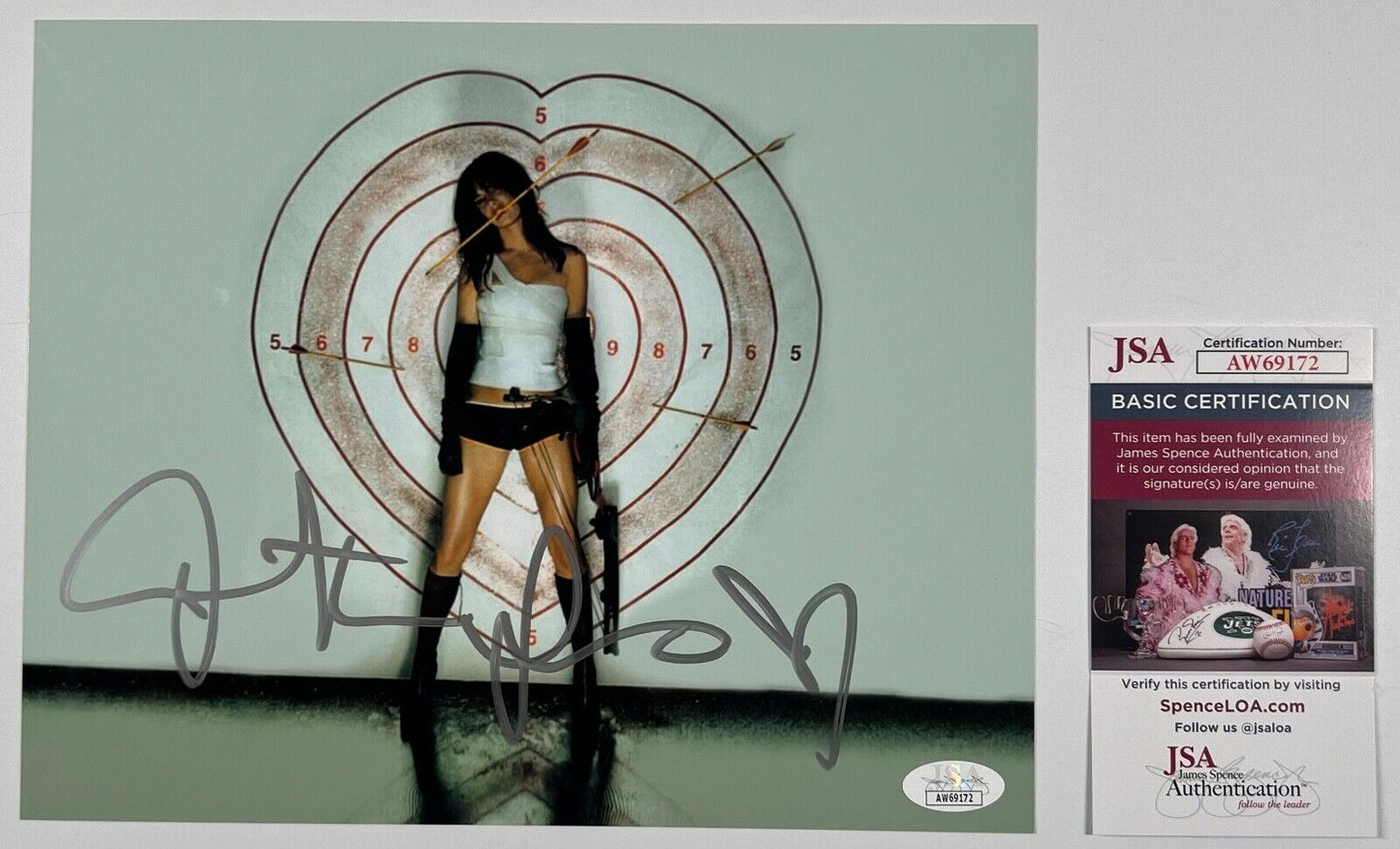 Juliette Lewis JSA Signed Autograph 8 x 10 photo