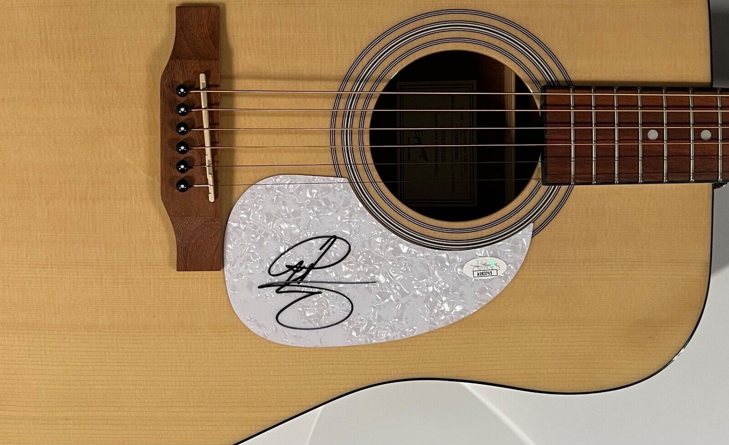 Riley Green JSA Autograph Signed Guitar Epiphone Acoustic