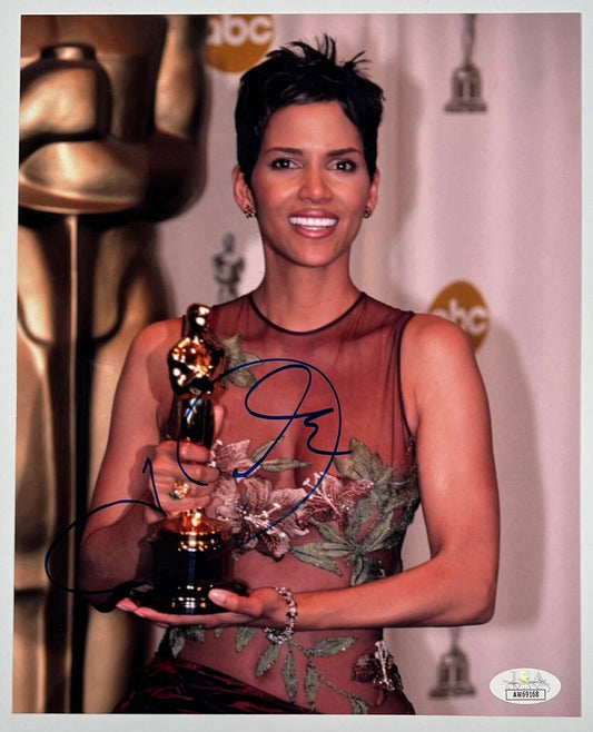 Halle Berry JSA Signed Autograph 8 x 10 photo