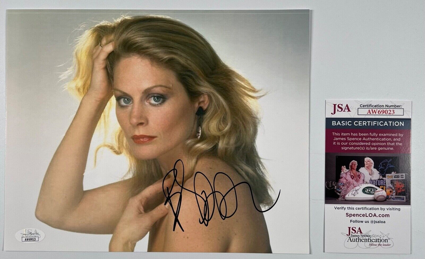 Beverly D'Angelo JSA Signed Autograph 8 x 10 photo