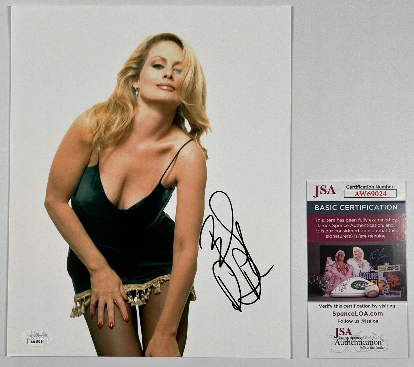 Beverly D'Angelo JSA Signed Autograph 8 x 10 photo