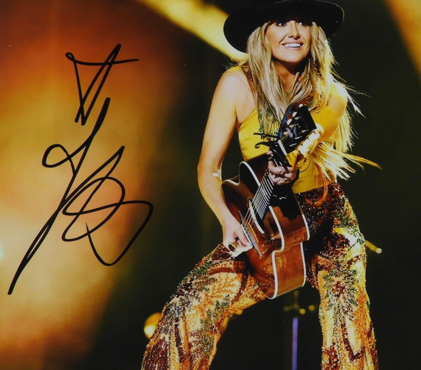Lainey Wilson JSA Signed Autograph 8 x 10 Photo Country Music Star