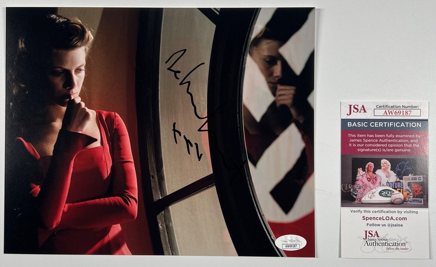 Melanie Laurent Inglourious Basterds JSA Signed Autograph 8 x 10 photo