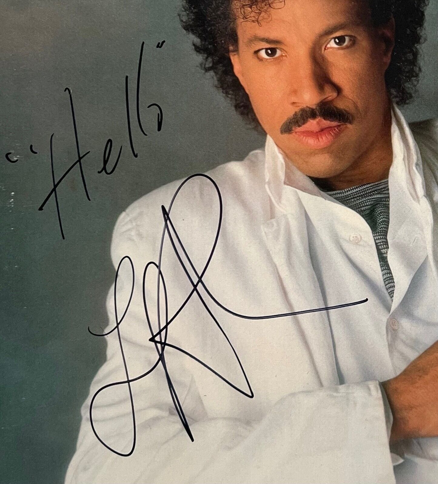 Lionel Richie JSA Autograph Signed Album Vinyl Record Dancing On The Ceiling