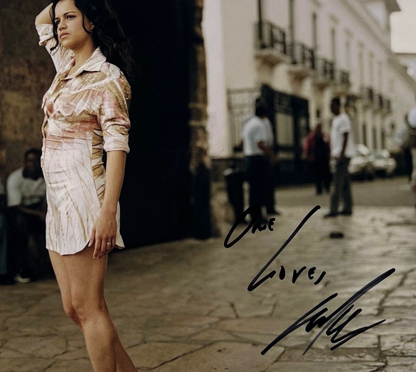 Michelle Rodriguez JSA Signed Autograph 8 x 10 photo