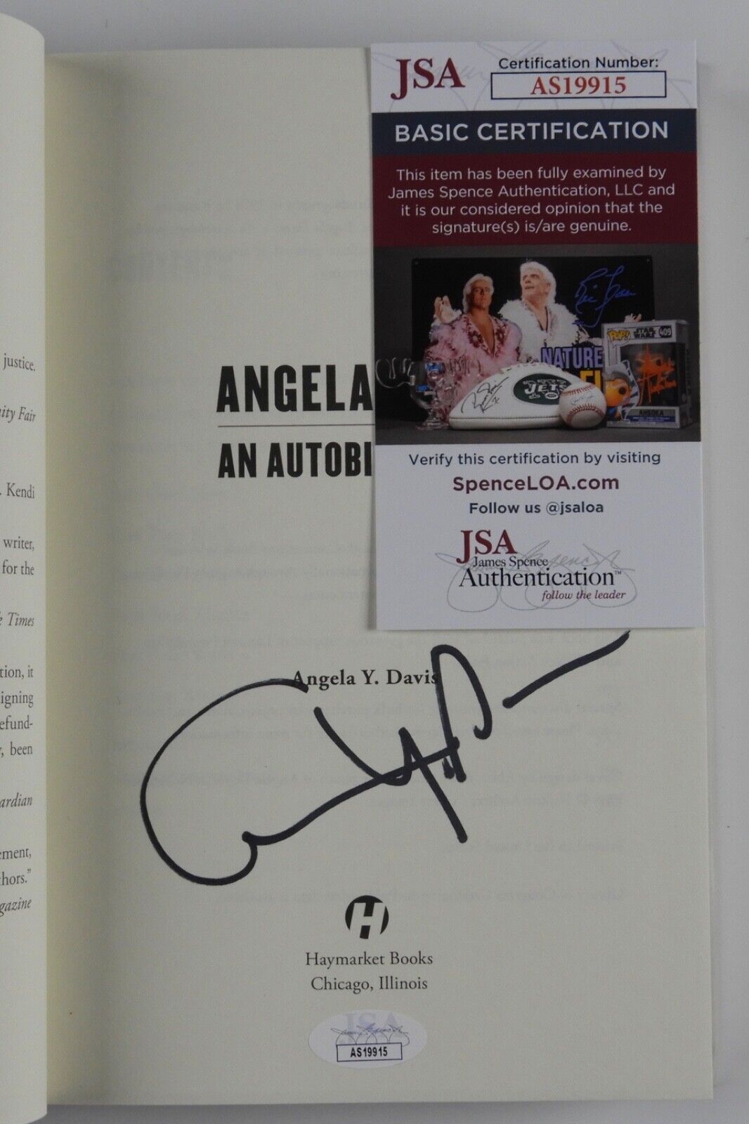 Angela Davis JSA Autograph Signed Book An Autobiography Hardcover Activist